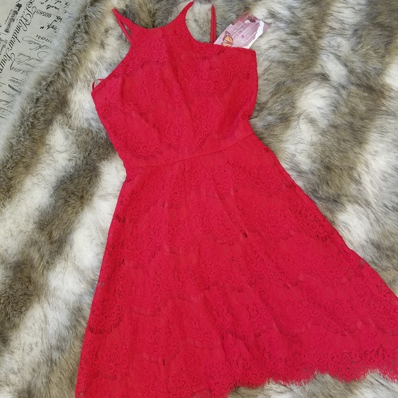 *SOLD*Halter Red lace Dress xs NWT - Picture 3 of 10